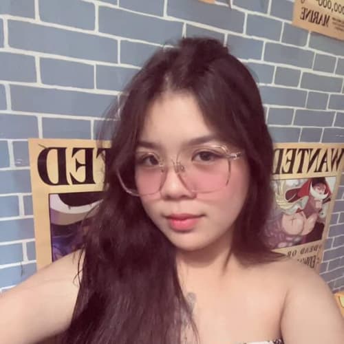 shaila, 20, from Philippines