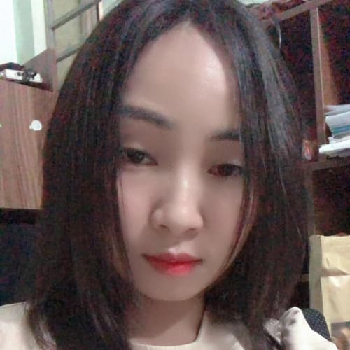 MinNa, 33, from Vietnam