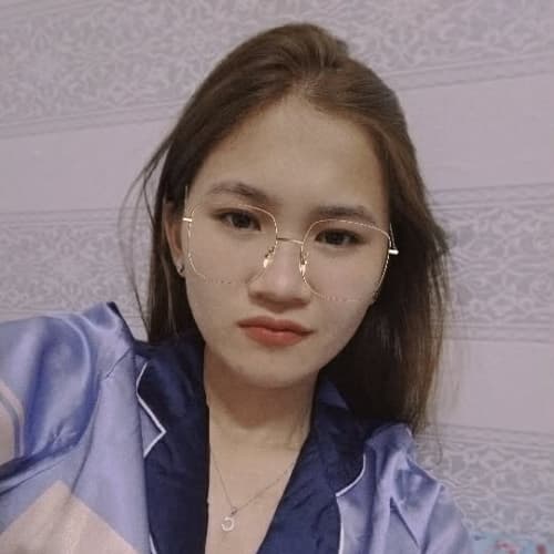 Fency, 31, from Vietnam