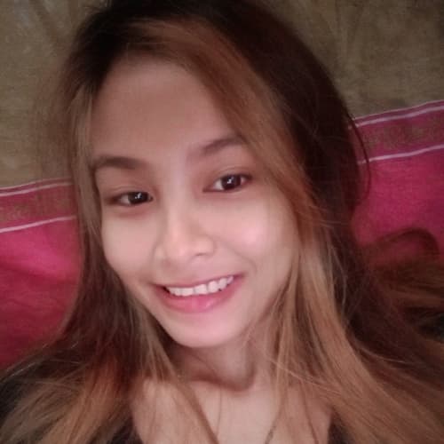 Hyazin, 26, from Philippines