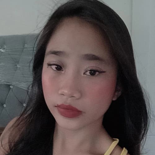 Rhen, 25, from Philippines