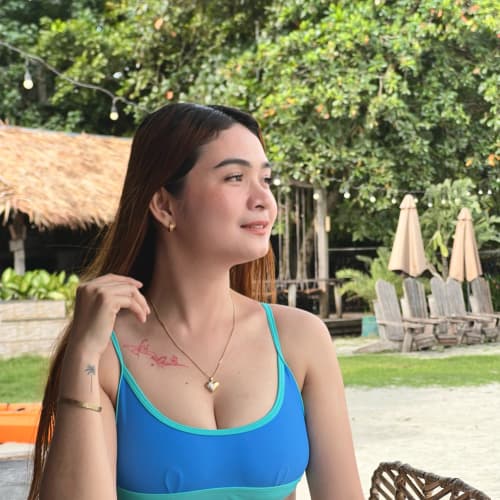 nerlly, 27, from Philippines
