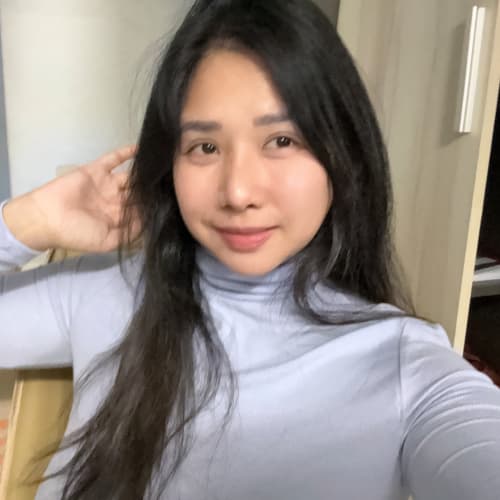 Rose, 31, from Vietnam