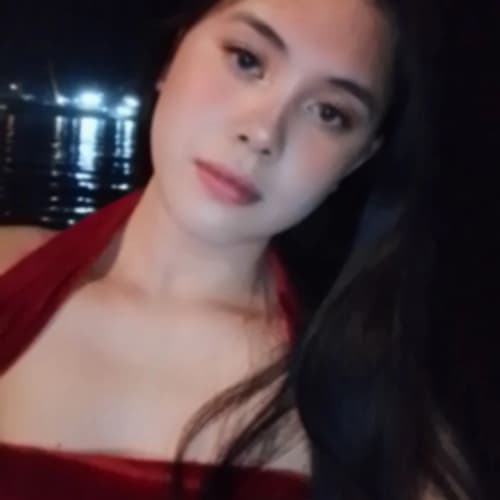 Gabbi, 25, from Philippines