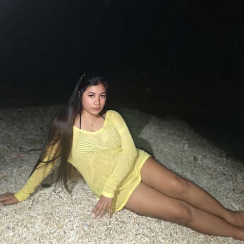 Souri, 23, from Philippines