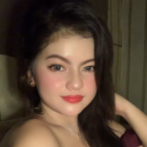 Jennie, 22, from Philippines