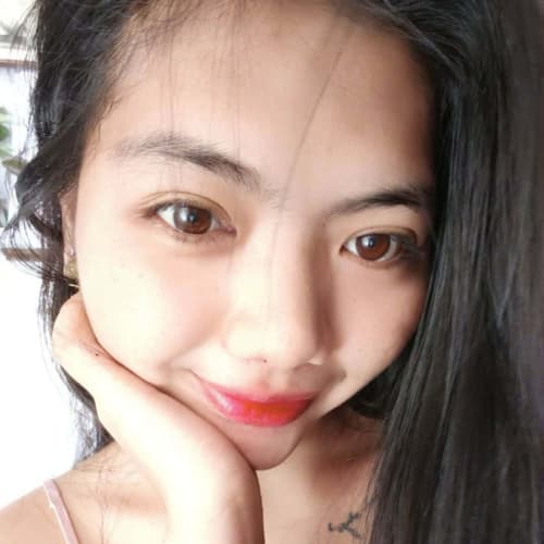 Kamille, 23, from Philippines