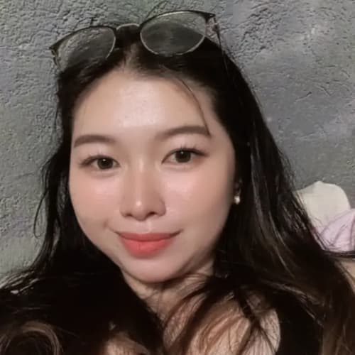 Leiy, 29, from Philippines
