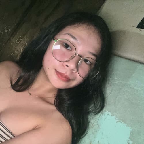 Shai, 20, from Philippines