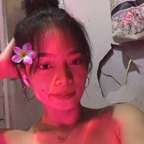 Jane, 24, from Philippines