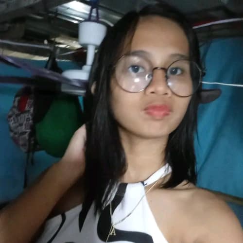 Ecila, 23, from Philippines